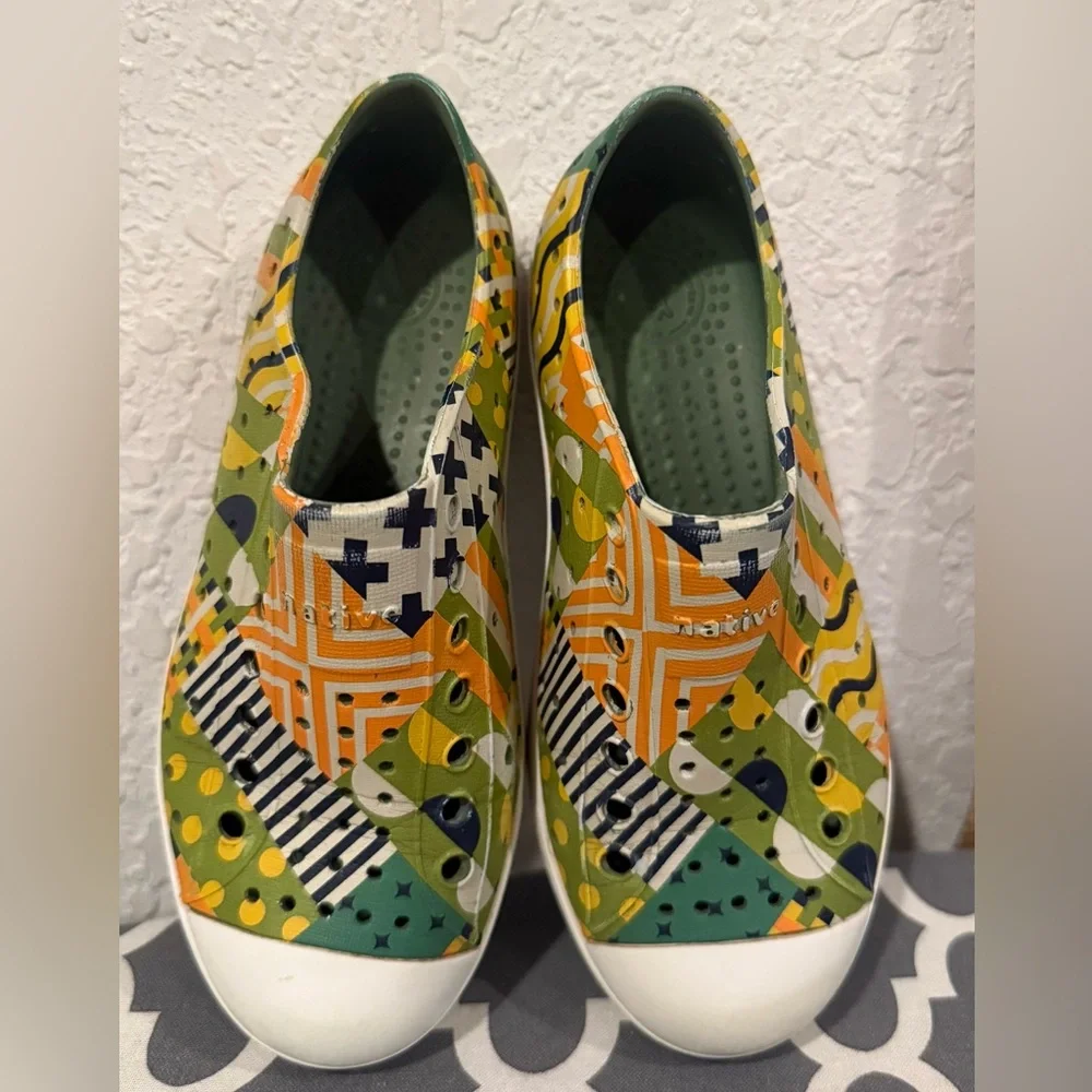 Native Kids Water Shoes - Yellow with Green and white detail